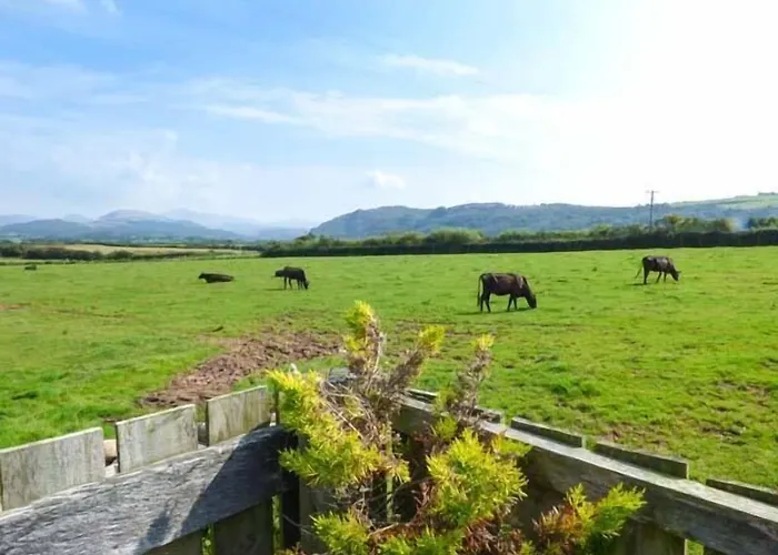 Holiday home Gable View *